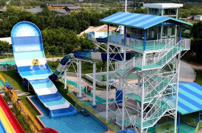 Twin Spiral Slide